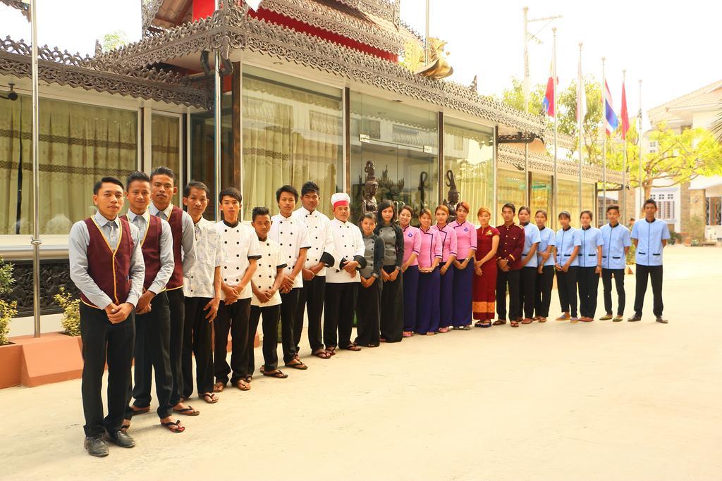 Mandalay White House Hotel Exteriér fotografie