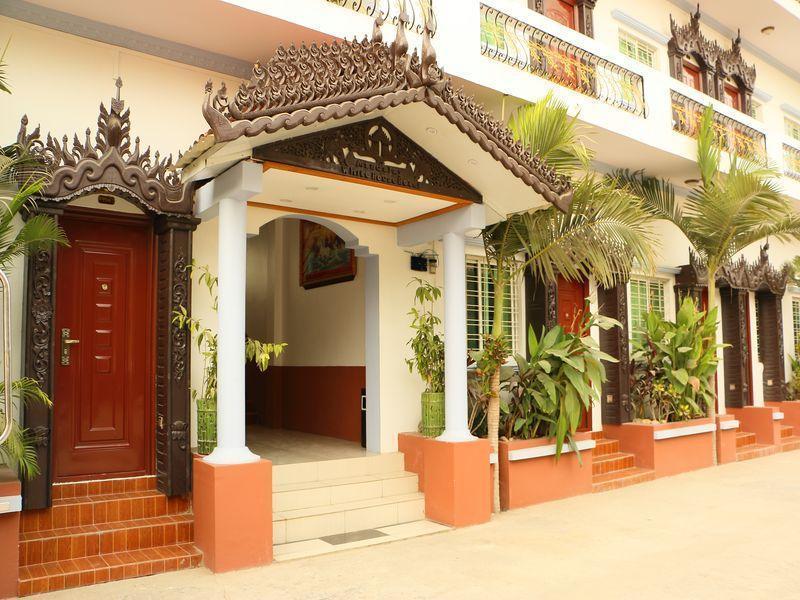 Mandalay White House Hotel Exteriér fotografie